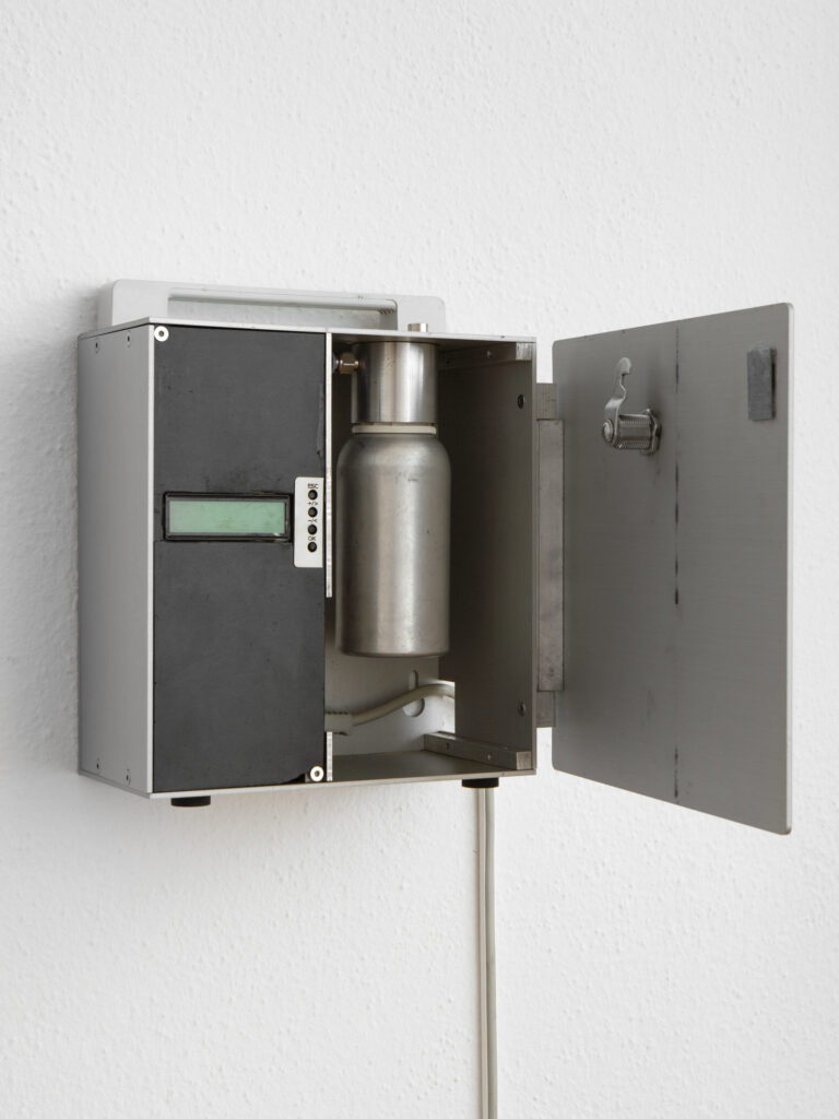 Sentiment-DorotaGaweda-EgleKulbokaite-PhilippRupp-JulienGremaud-011-HD