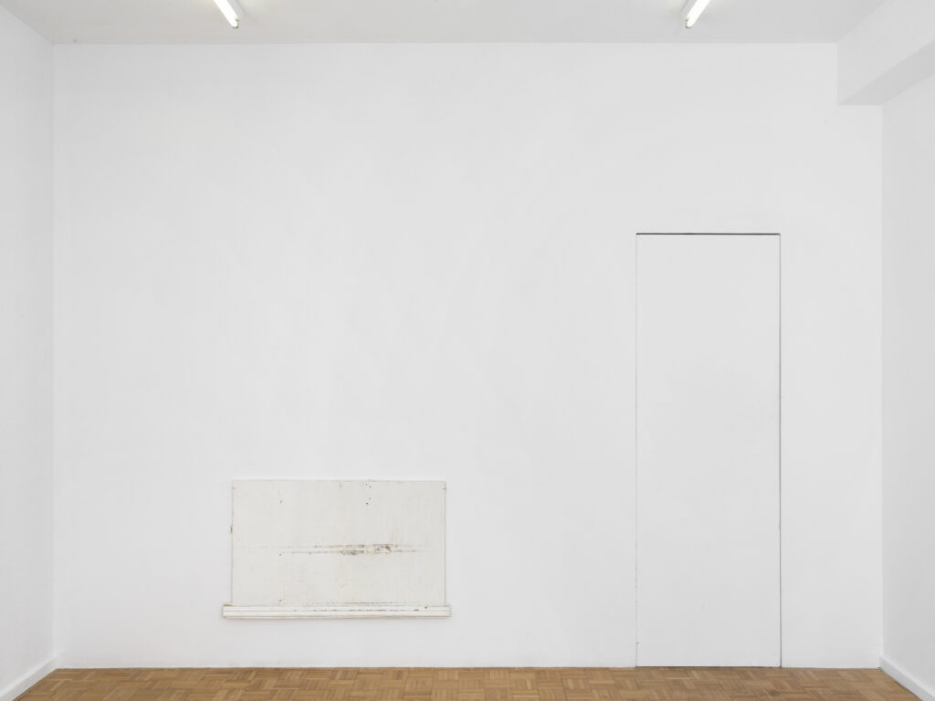 Sentiment-EmilyBarker-JulienGremaud-006-web